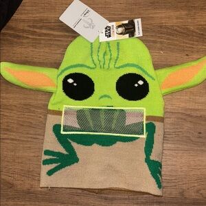 BNWT-Kids Star Wars Beanie Knit Hat Grogu Baby Yoda